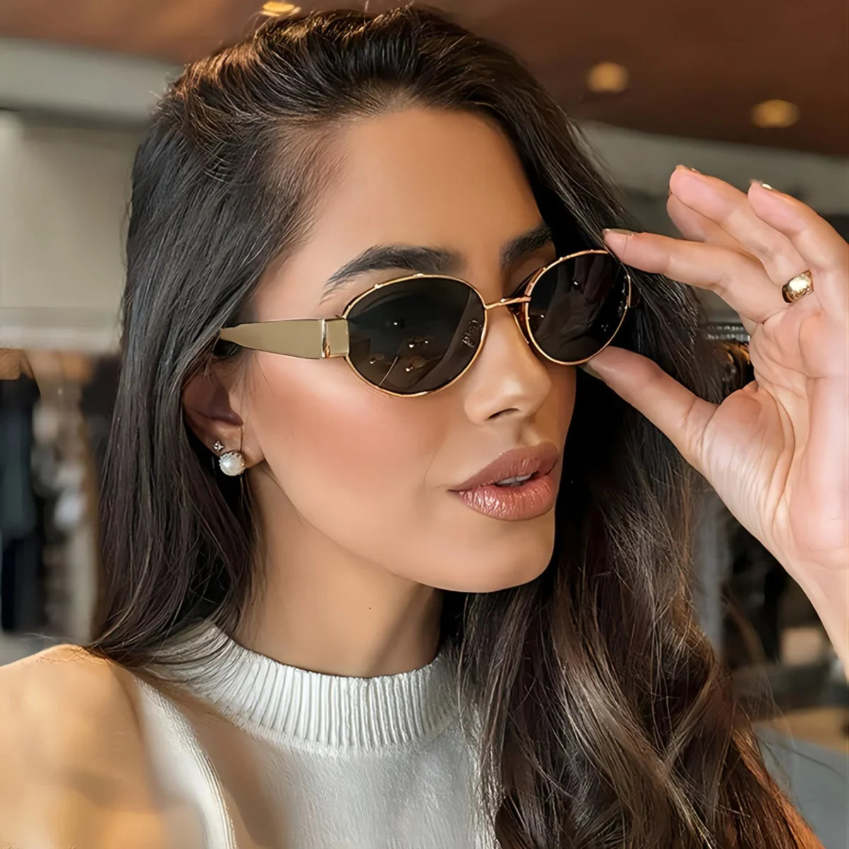 Trendy Oval Metal Sunglasses